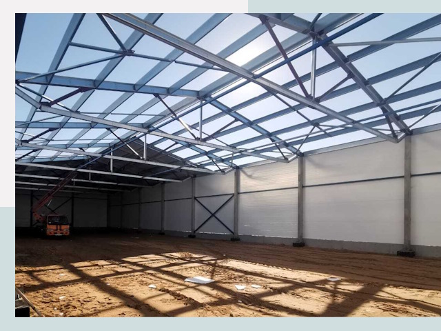 Строительство сенохранилищ в Шелехове